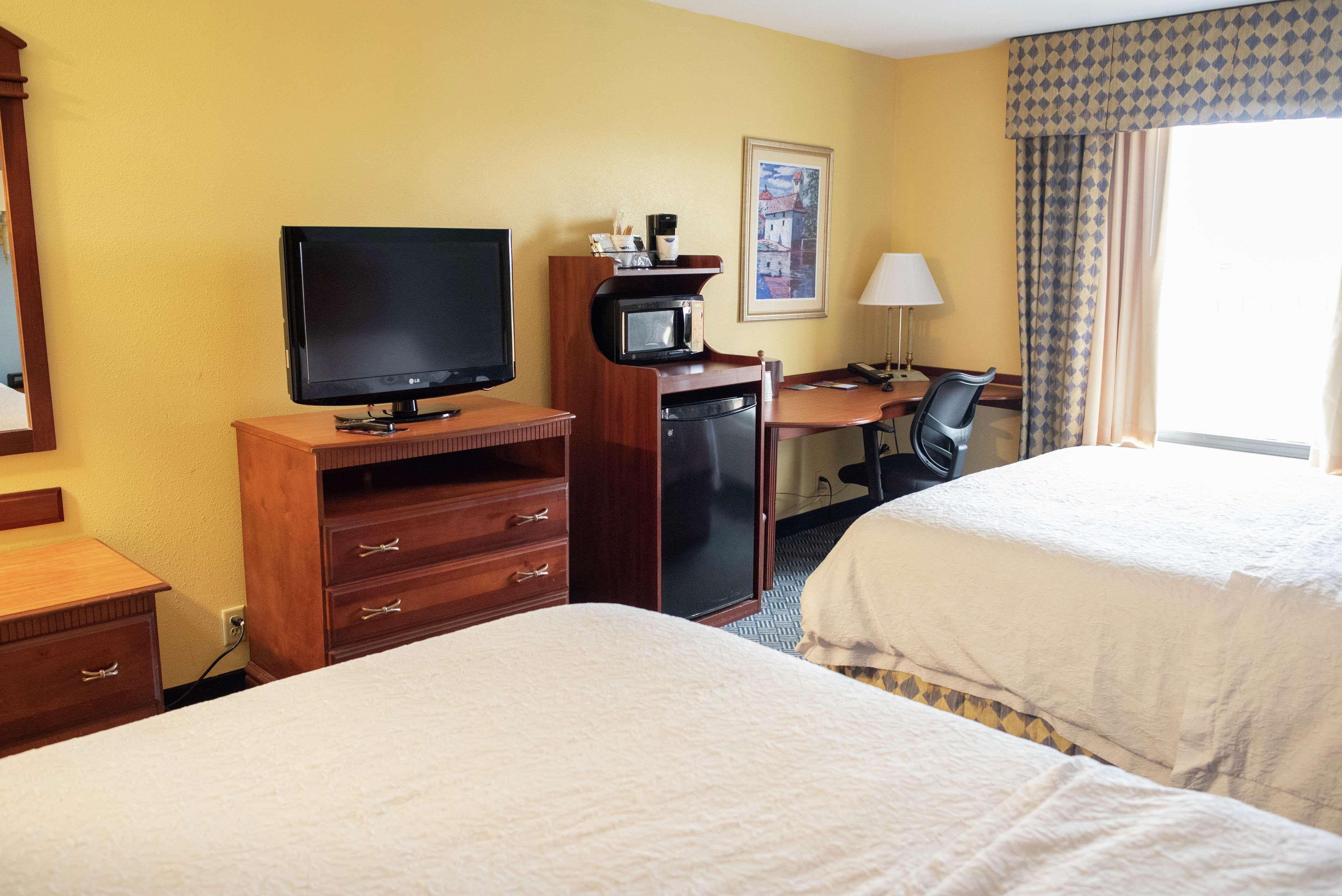 Hampton Inn Lebanon Exterior foto